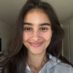 Laura H.