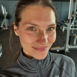 Elena P.