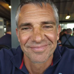 Luis P.